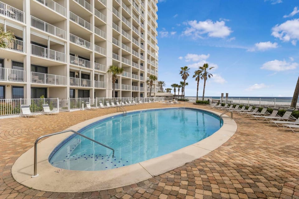 Windward Pointe 603 by Vacation Homes Collection Apartment in Orange Beach