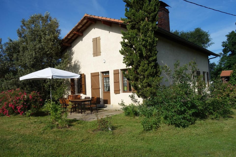 Bourdiscat House in Nouvelle-Aquitaine
