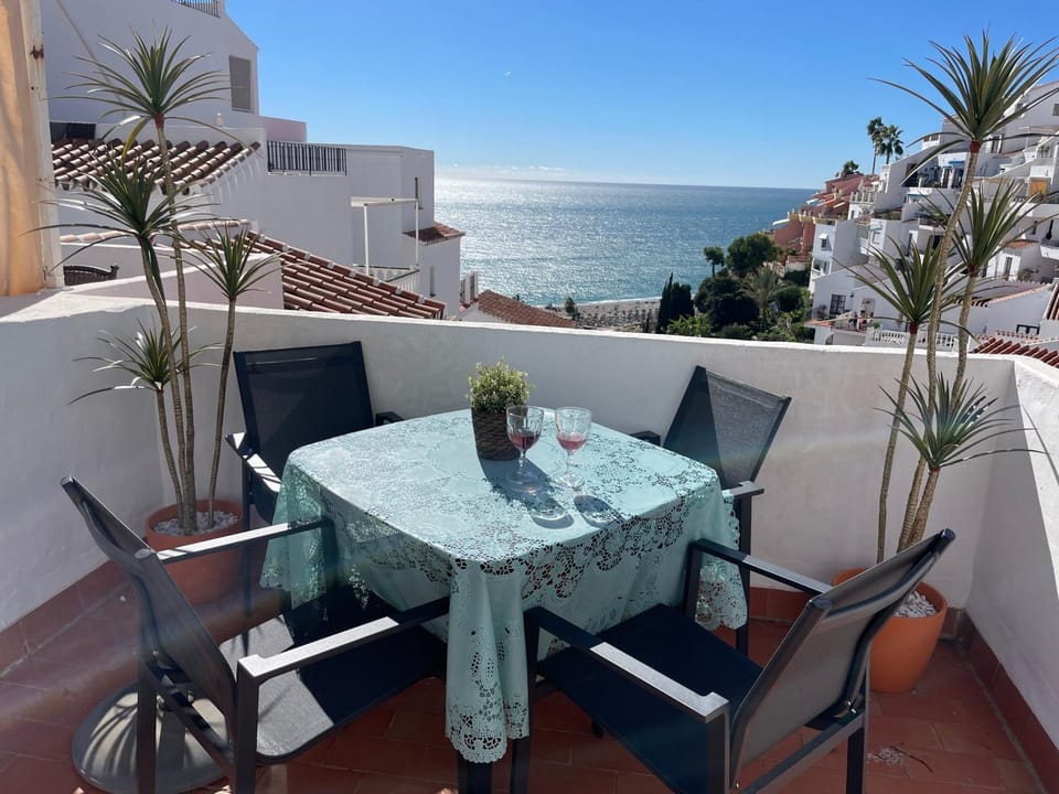 Balcony/Terrace, Balcony/Terrace