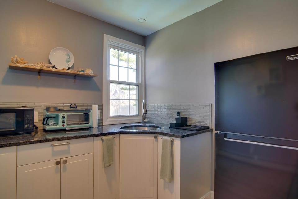 Central Cape Cod Escape in South Yarmouth! Apartment in West Dennis