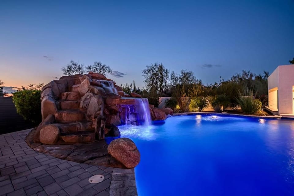Scottsdale Luxury Villa House in Pinnacle Peak