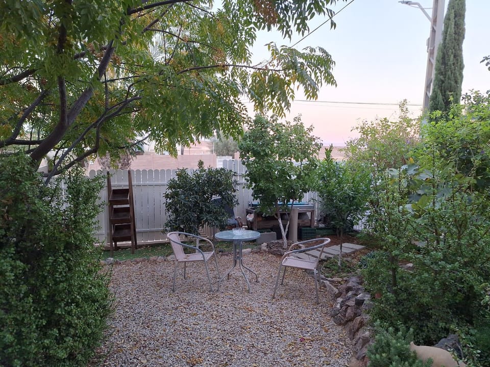 Garden, Garden view