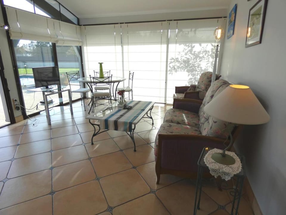 Le clos fleuri House in Nouvelle-Aquitaine