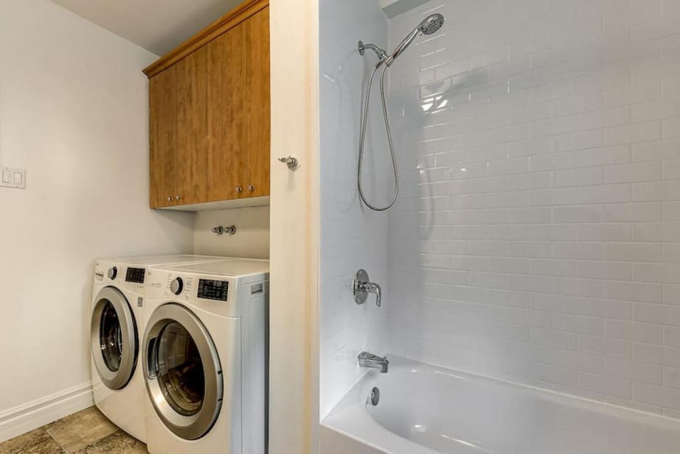 Shower, Bathroom, Bath