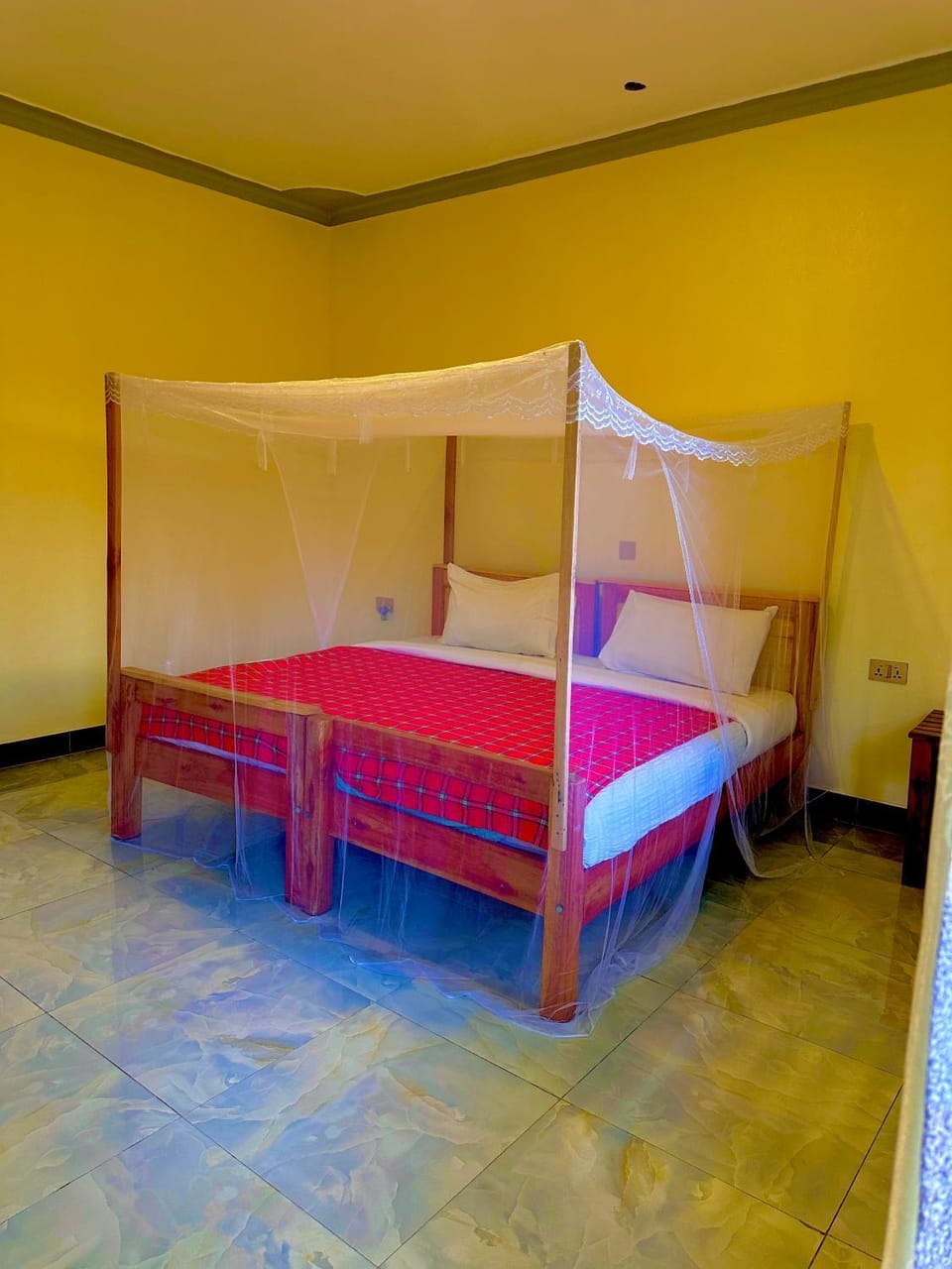 Lights of kazinga orphanage and homestay Vacation rental in Uganda