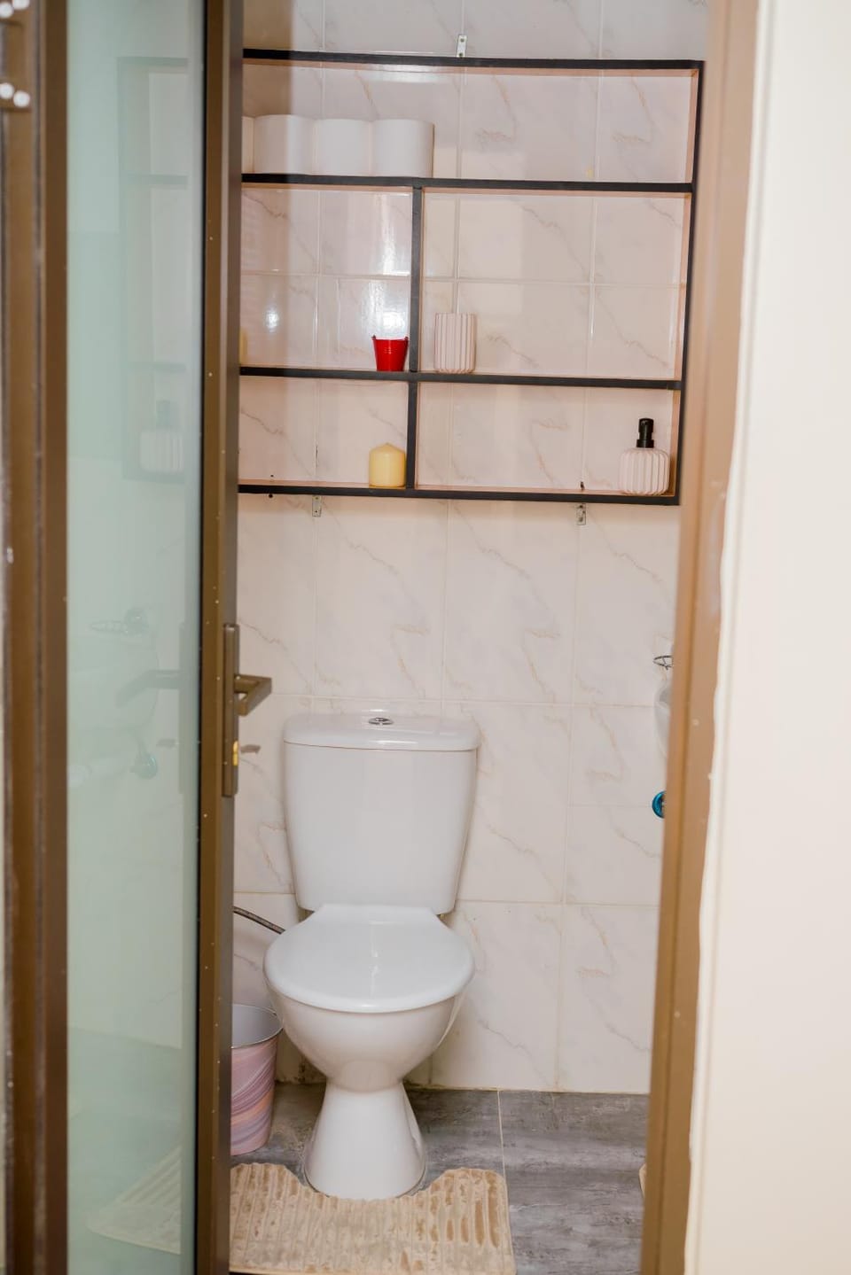 Shower, Toilet, Bathroom
