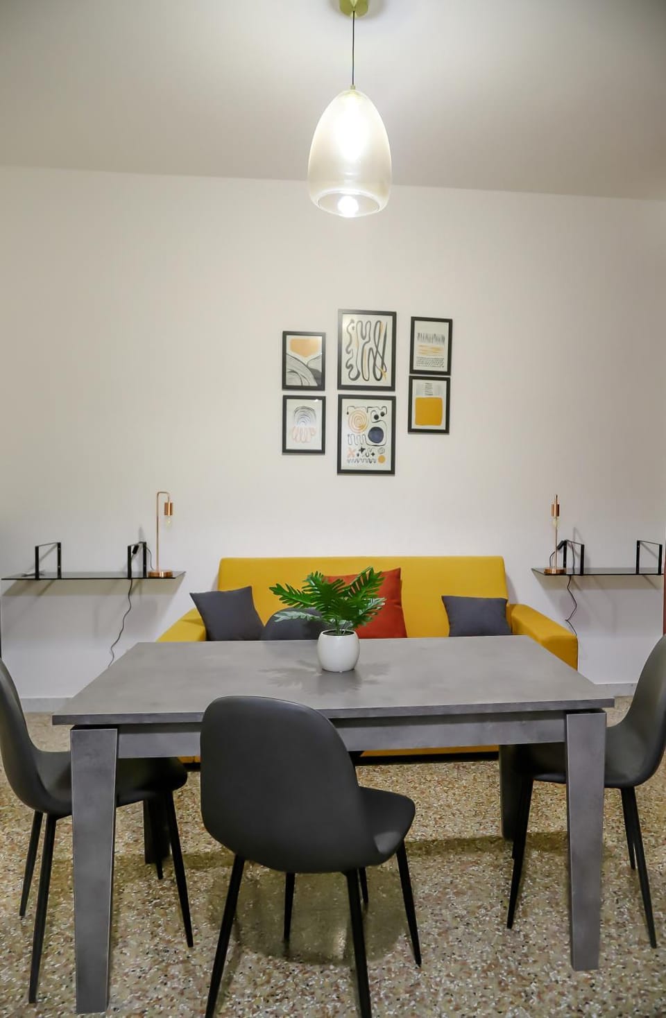 Seating area