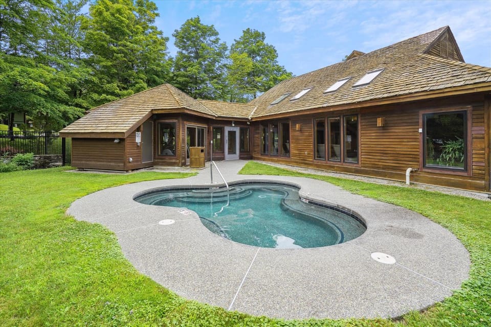 Hot Tub