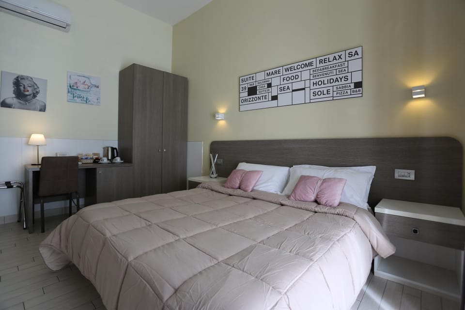 Bed, Bedroom, furniture, wardrobe