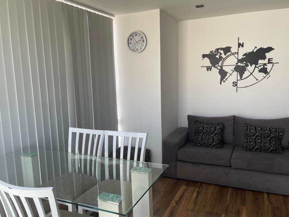 Departamento con PILETA y gran balcón terraza con quincho y asador propio Apartment in Cordoba