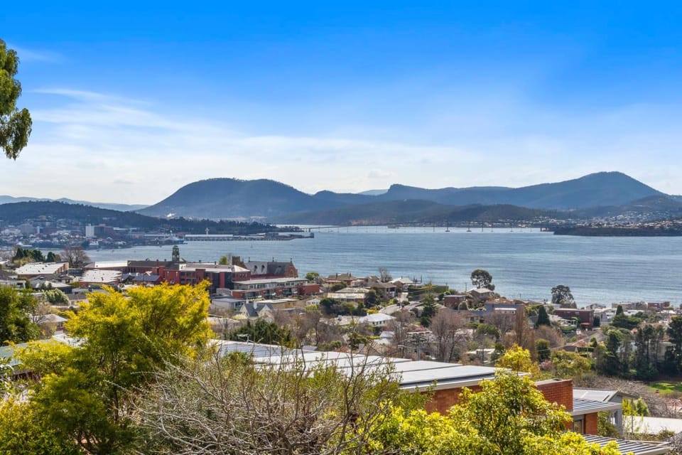 City view, Mountain view