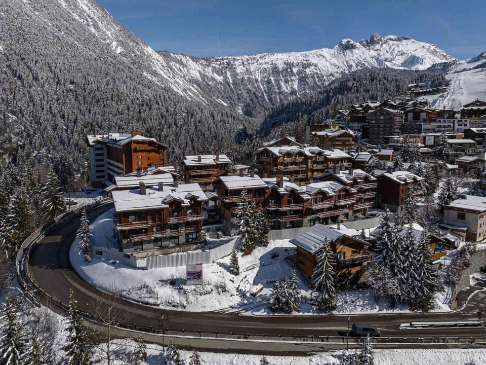 Appartement neuf à Courchevel avec WiFi et parking - FR-1-563-147 Apartment in Saint-Bon-Tarentaise