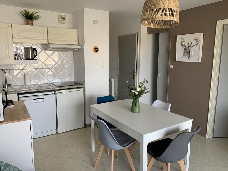 Appartement F2 proche plage avec parking et animaux admis - FR-1-482-125 Apartment in Fort-Mahon-Plage