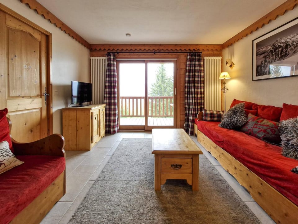 Résidence Roselend - Grand 4 pièces offrant de belles surfaces situé dans une résidence au village du chantel ,proche des pistes et avec piscine MAE-8204 Apartment in Landry
