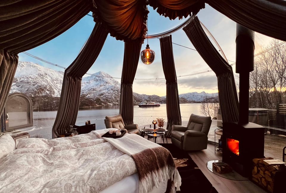 Lofoten Glamping Dome Luxury tent in Lofoten