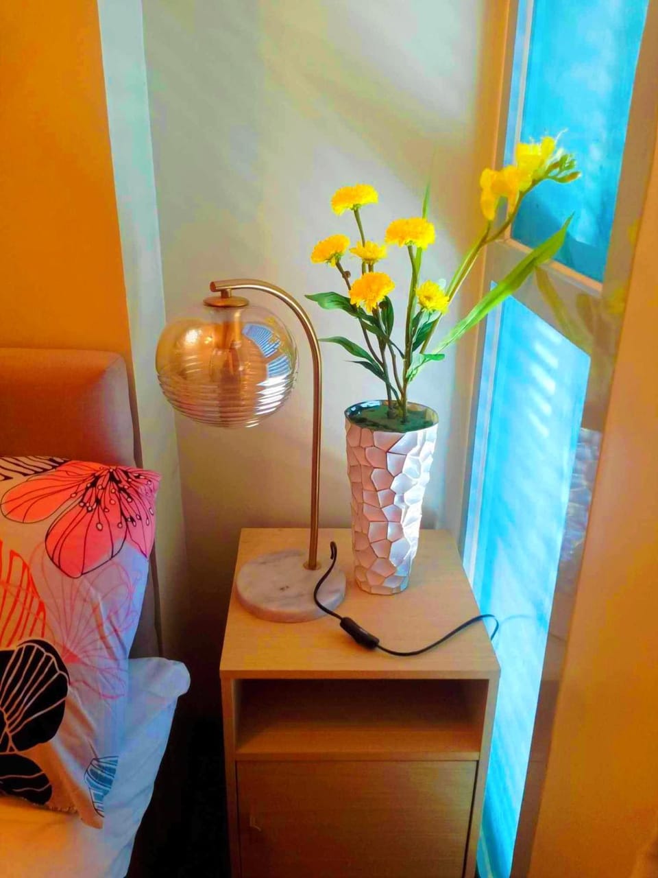 Unit 3J Signature Suites, Lafayette Megaworld Apartment in Iloilo City