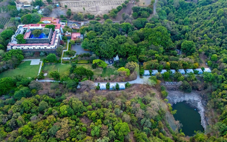 Property building, Spring, Day, Natural landscape, Bird's eye view, Garden, Garden view