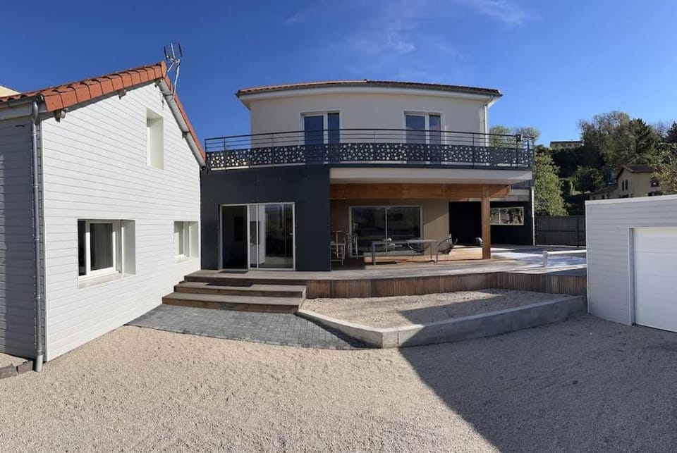 Villa Saint Romain au cœur de l Auvergne Villa in Auvergne-Rhône-Alpes