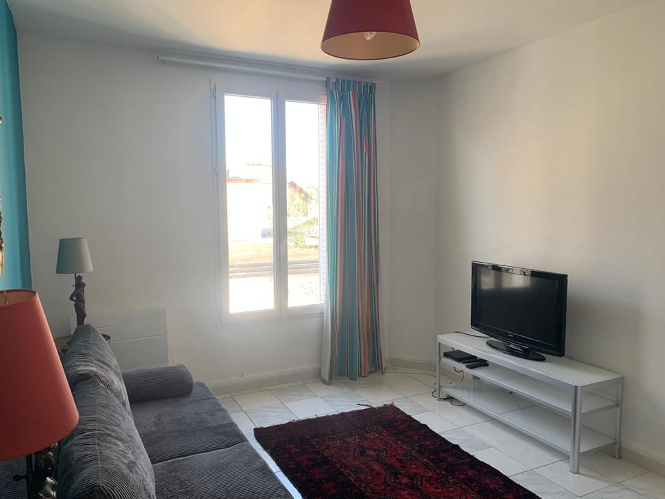 Centre Ville Parking Privé Apartment in Île-de-France