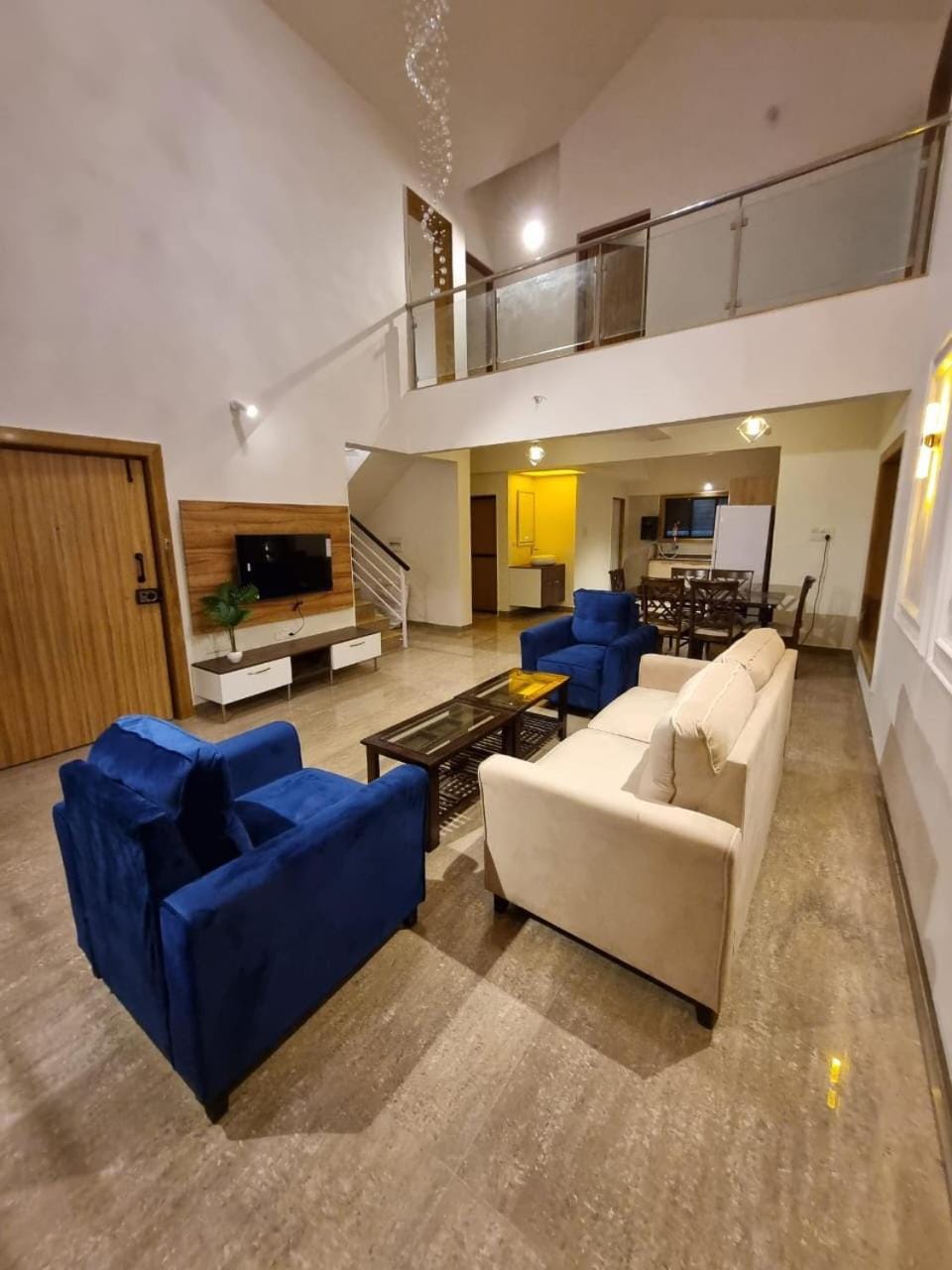 Communal lounge/ TV room, TV and multimedia, Living room, Seating area