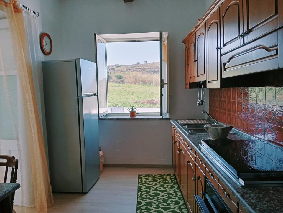 Casa al tramonto...sunset lovers retreat House in Lipari