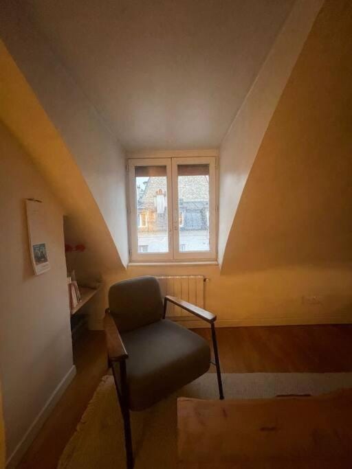 Magnifique appartement Paris 10ème Apartment in Paris