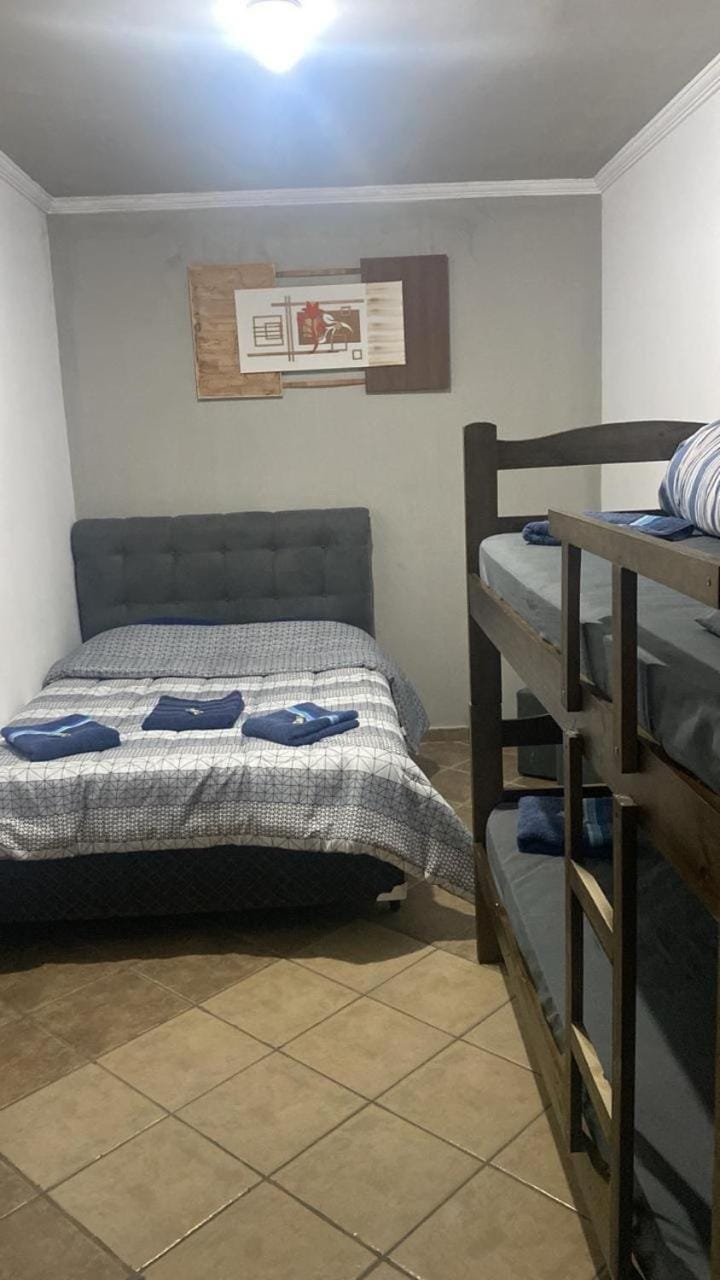 Hostel ANPRADO 6 Kit café incluso, Próx-Aeroporto de Guarulhos Vacation rental in Guarulhos