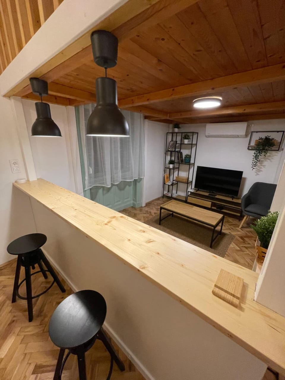 Communal lounge/ TV room, Living room, Seating area