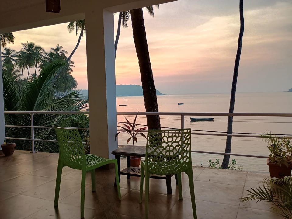 Natural landscape, View (from property/room), Balcony/Terrace, Sea view, Sunset