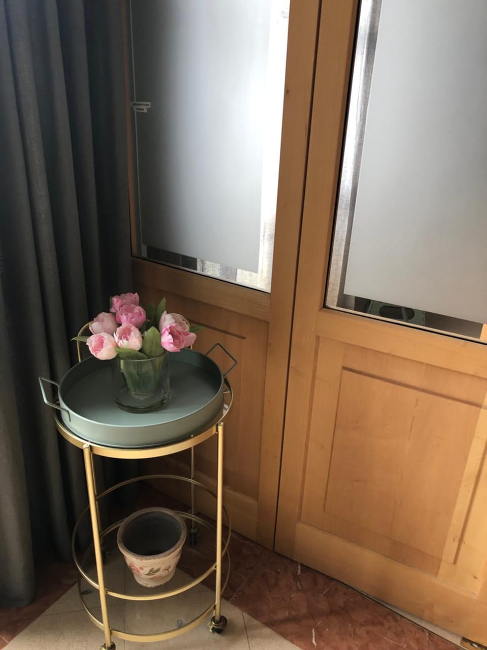 Superbe appartement entier et traversant 135m2, classé 5 étoiles, Sarlat centre Apartment in Occitanie