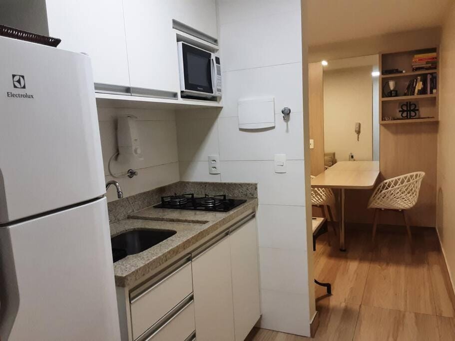 Studio 114-comfortable, practical and well located Apartment in State of Goiás