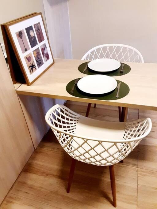 Studio 114-comfortable, practical and well located Apartment in State of Goiás