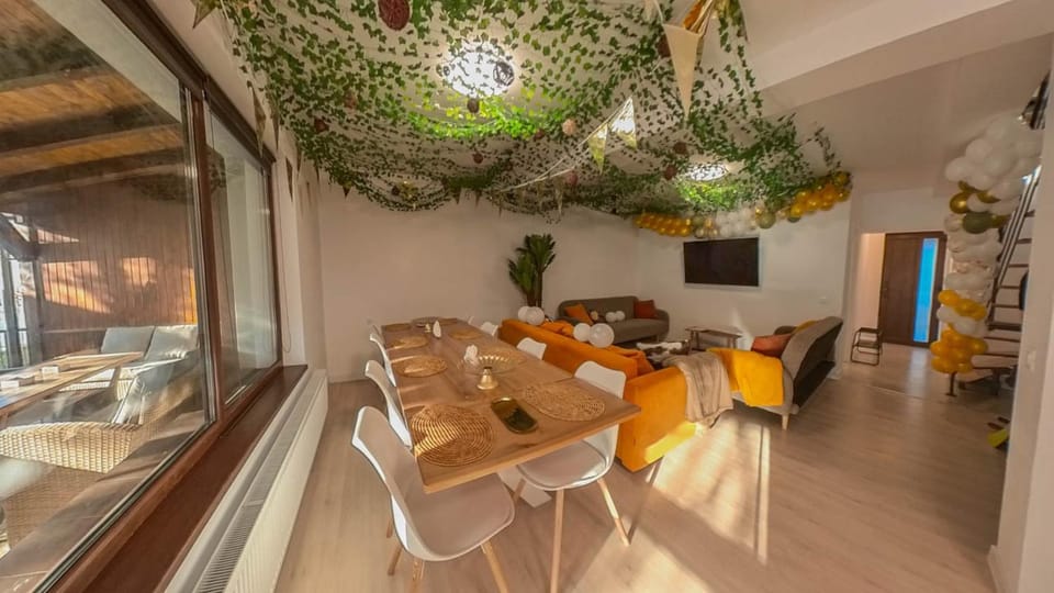 Safari Family Villas near Park Aventura,Lake,Zoo Villa in Brasov