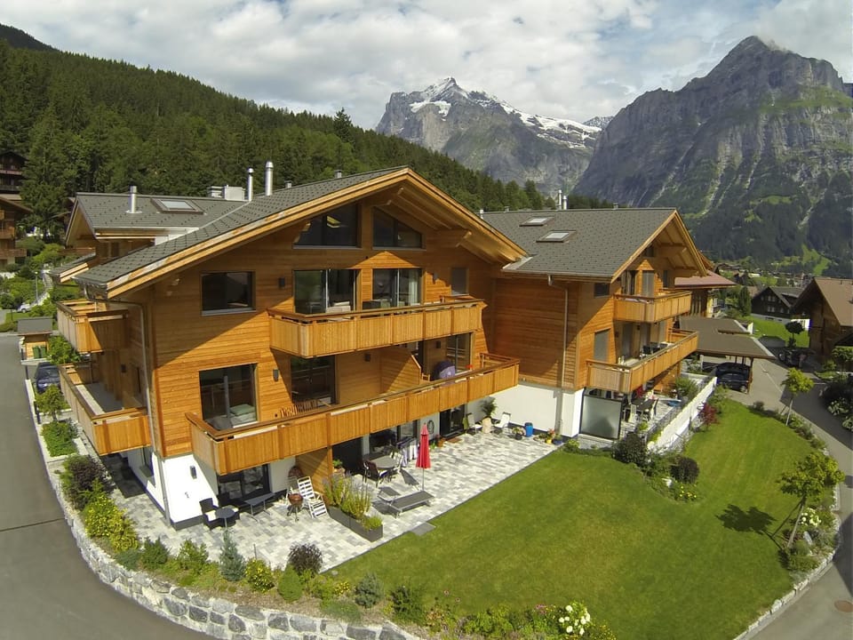 Bird's eye view, Summer