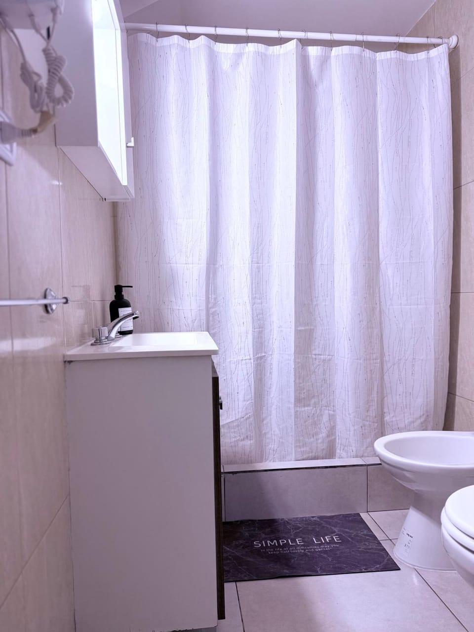 Toilet, Bathroom, towels