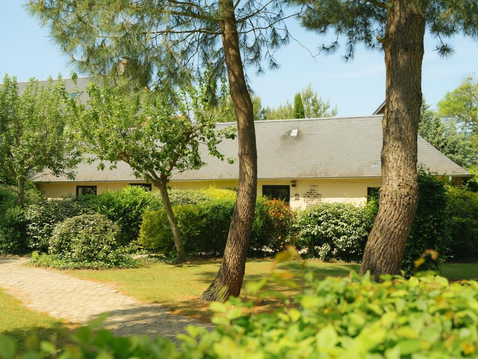 Neighbourhood