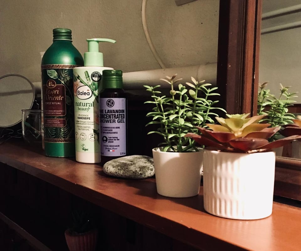 Shower, Toilet, Bathroom, Bath