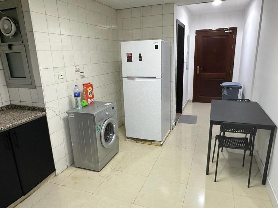 Partition Room 3 Mins to Mashreq Metro Vacation rental in Dubai