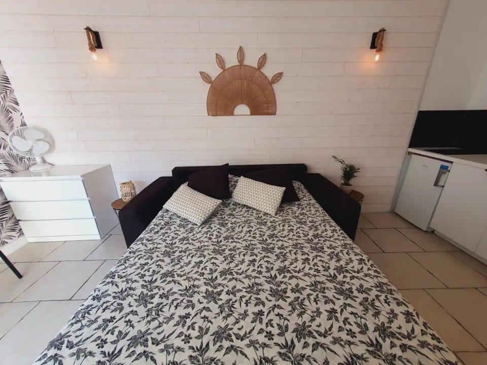 Le Drakkar - Studio chaleureux *Parking *CLIM *Wifi 2 pers. Apartment in La Grande-Motte