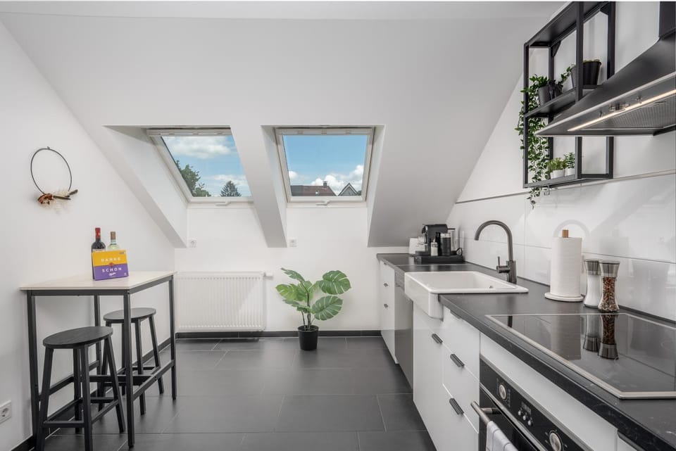 Kitchen or kitchenette, Dining area, kitchen