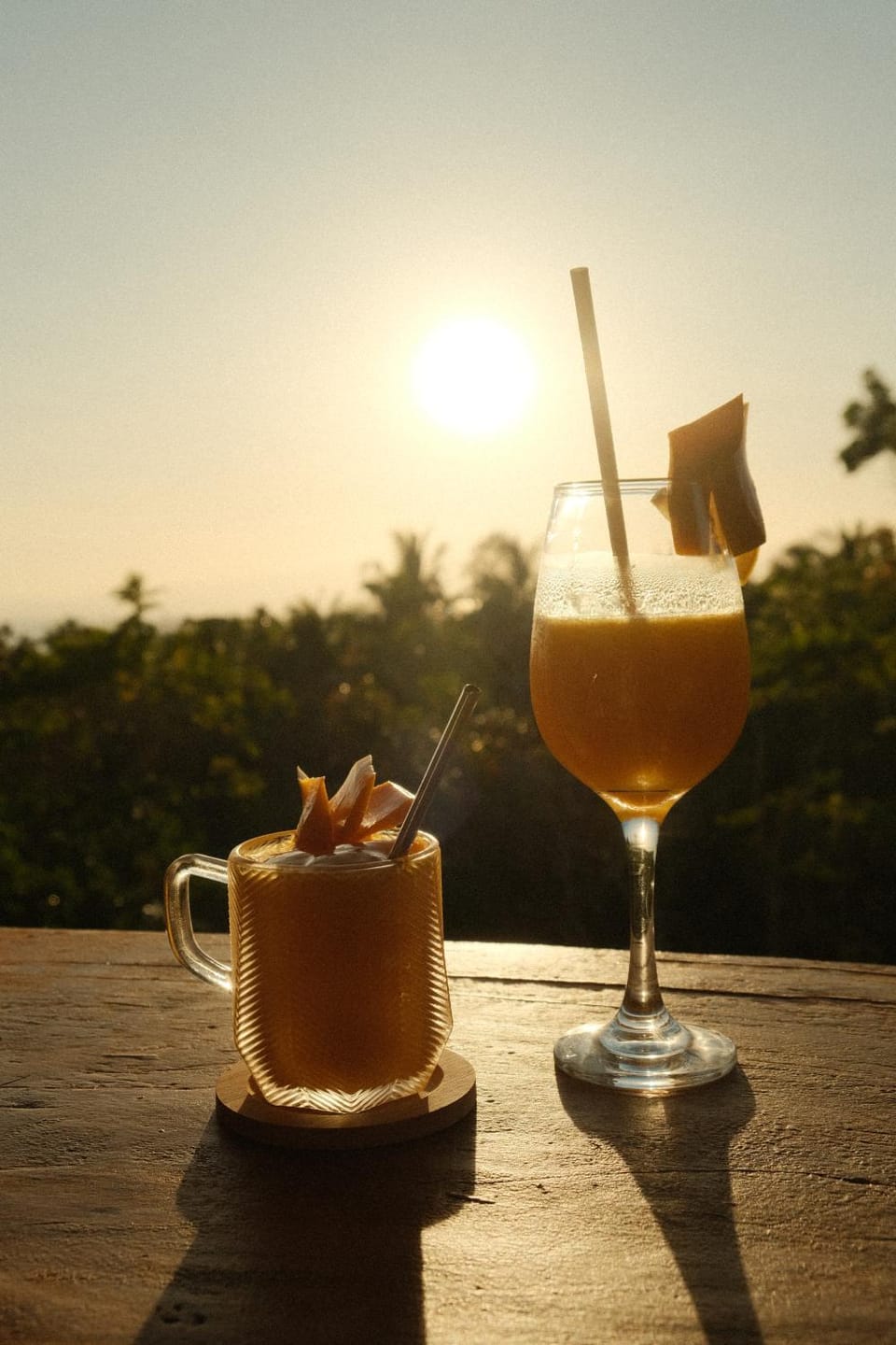 Natural landscape, Lounge or bar, Food, Drinks, Sunset
