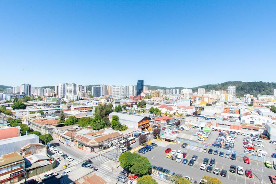 Property building, Day, Neighbourhood, Natural landscape, Bird's eye view, City view, Mountain view, Street view, Location