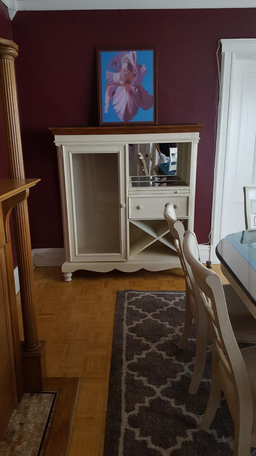 Sunny & Spacious Montclair NJ Apartment Apartment in Montclair
