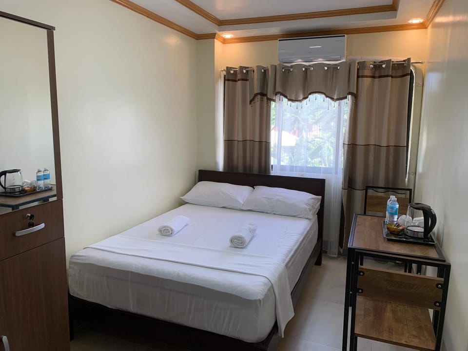 Coffee/tea facilities, Bedroom, towels