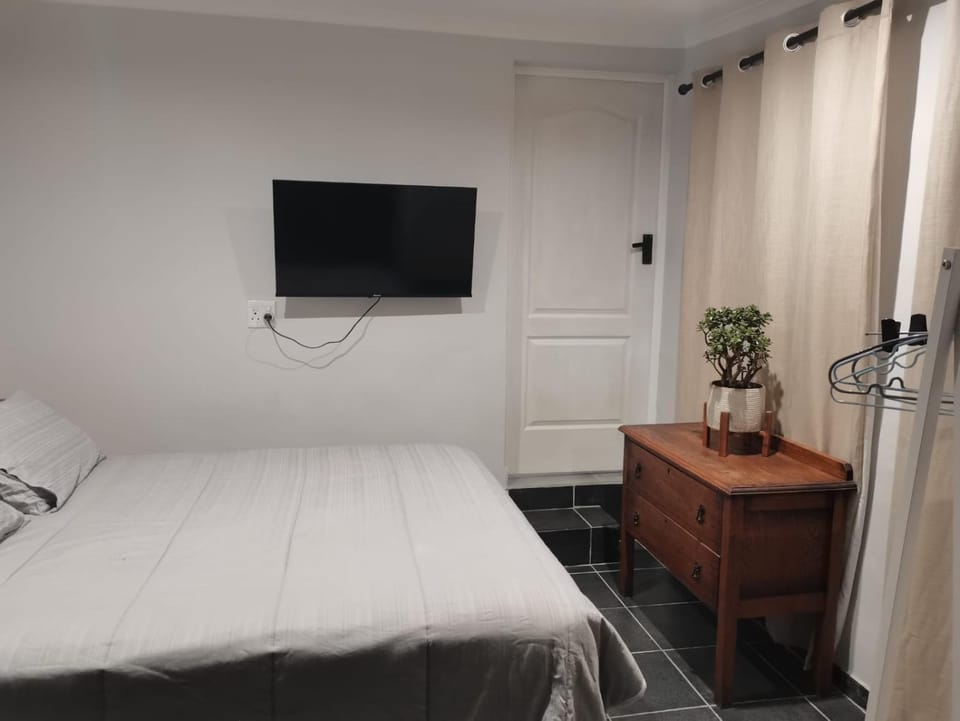 Ruach 5 Apartment in Cape Town