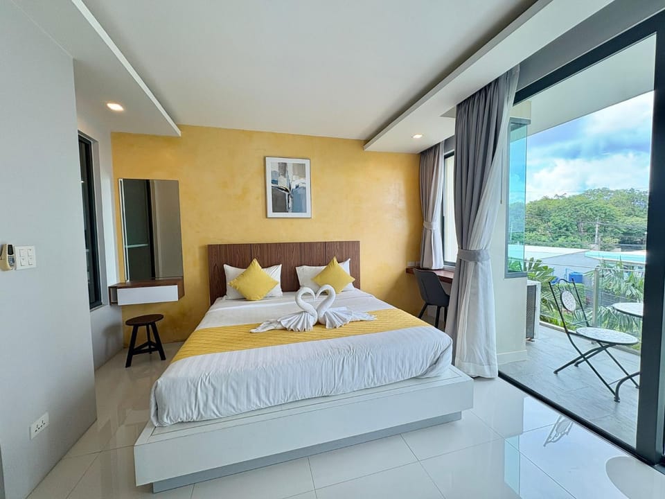 1 Bedroom Rawai Walk to beach Apartment in Rawai