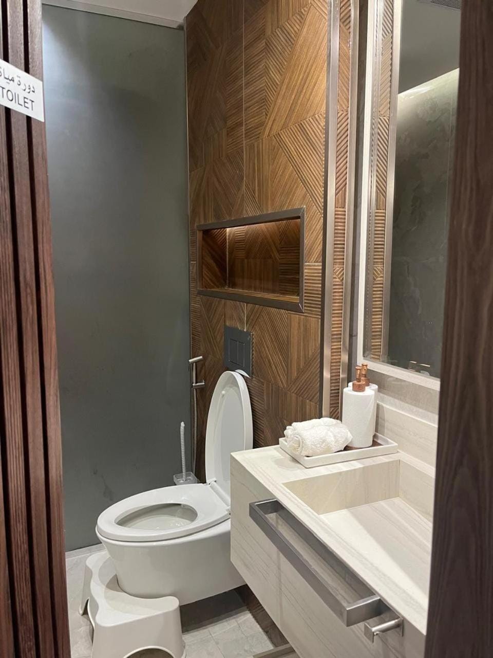 Luxurious Boho 3BR Apartment near Boulevard, Sleeps 9, Riyadh شقة فاخرة بوهيمية 3 غرف نوم بالقرب من البوليفارد, تناسب حتى 9 أشخاص, الرياض Apartment in Riyadh