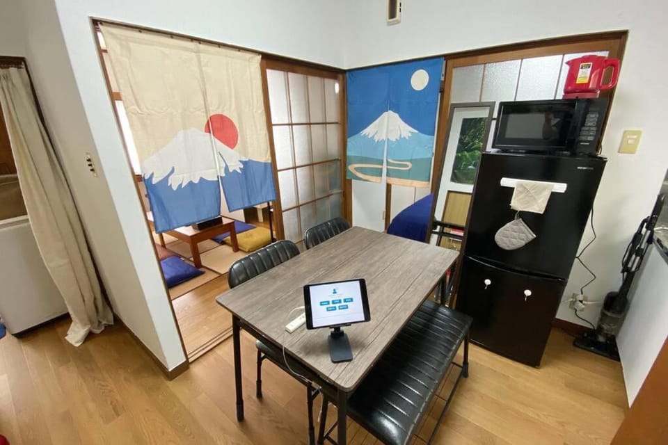 Good aces to Shibuya/2mins walk sta/Max12ppl/1flor House in Yokohama
