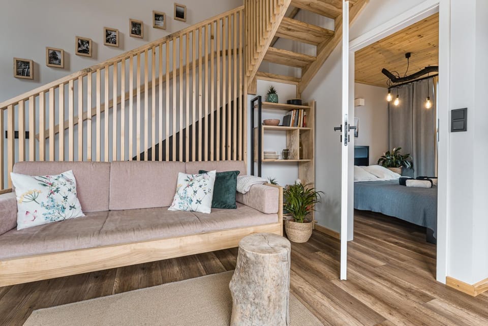 Living room, Photo of the whole room, Seating area