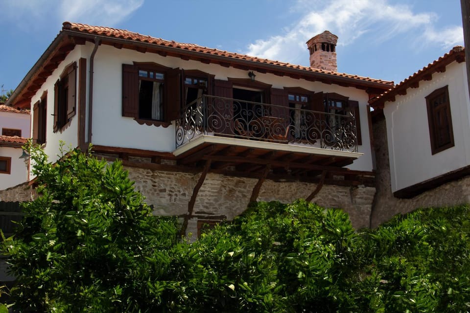 Property building, View (from property/room), View (from property/room), Mountain view, Mountain view, Sea view, Sea view, Family